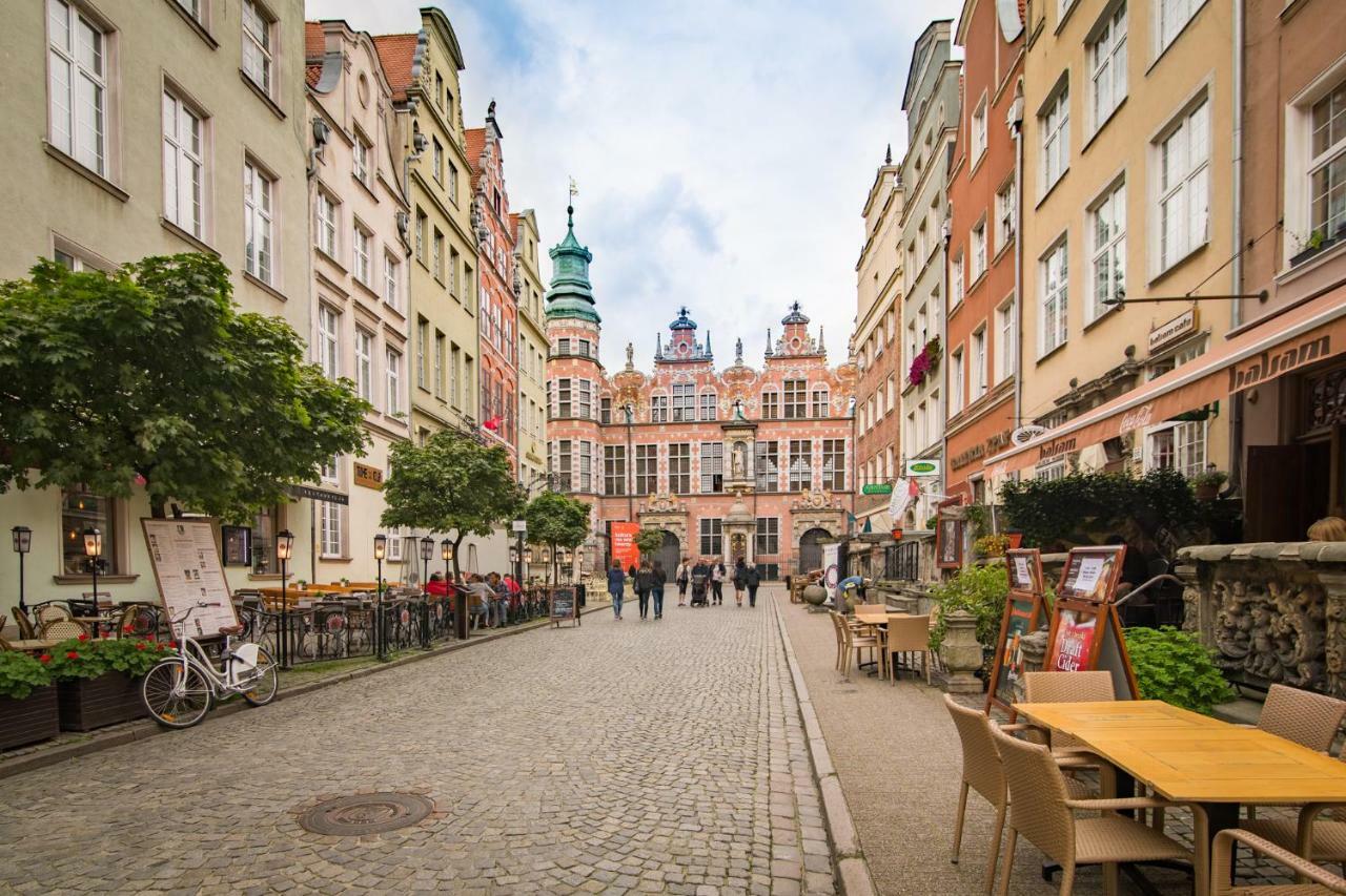 Apartament Pink Crane Lägenhet Gdańsk Exteriör bild