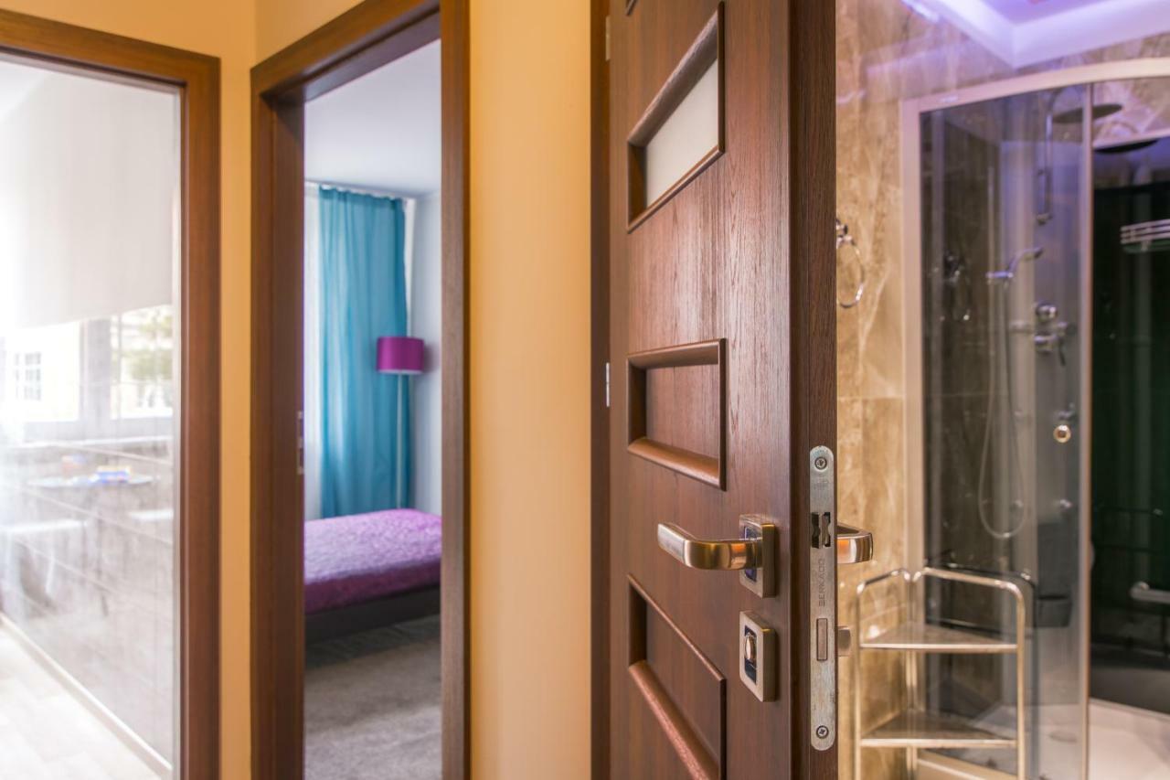 Apartament Pink Crane Lägenhet Gdańsk Exteriör bild