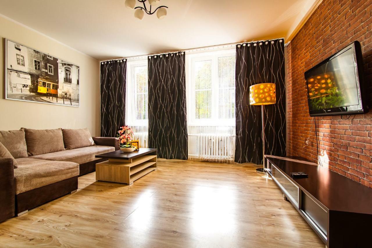 Apartament Pink Crane Lägenhet Gdańsk Exteriör bild